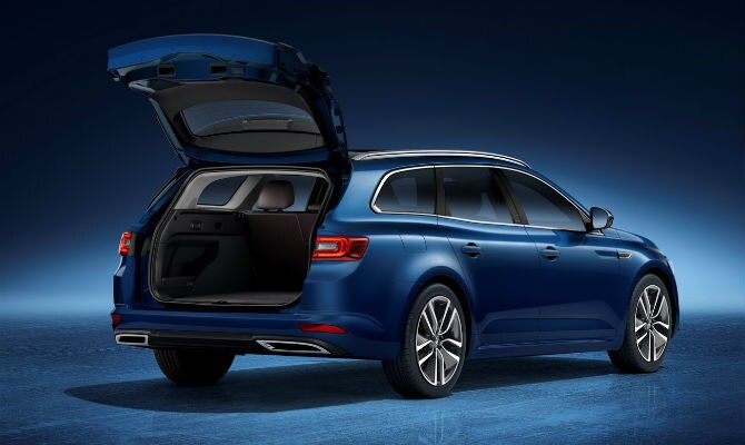 Talisman-Renault-Estate-3.jpg