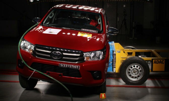 toyota-hilux-latin-ncap-2.jpg