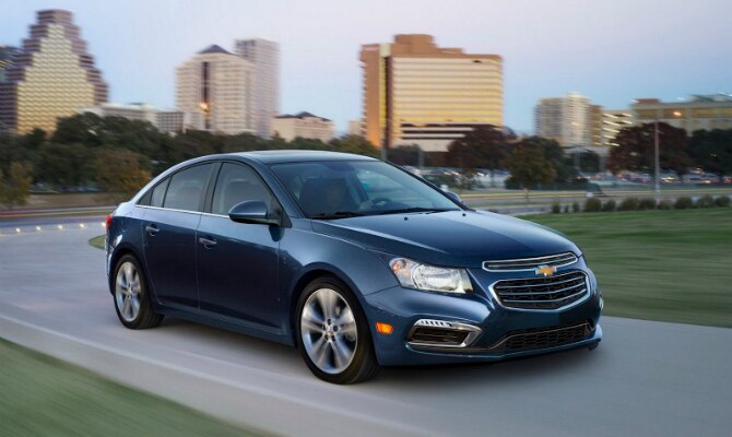 Chevrolet-Cruze-Facelift-670.jpg