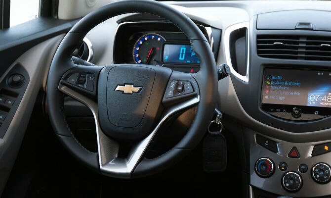 Chevrolet-Trax_2014_670%283%29.jpg
