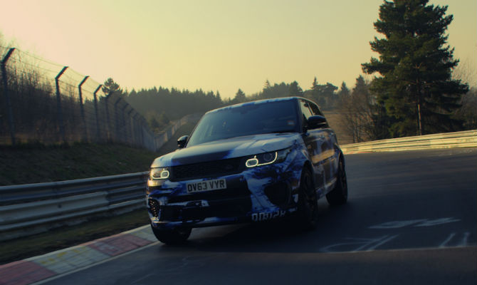 Range Rover Sport SVR em Nürburgring - Land Rover/Divulgação