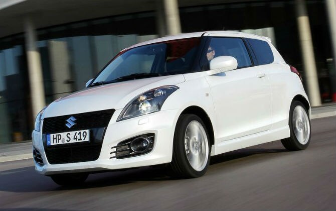 Suzuki-Swift_Sport_2012_1.jpg