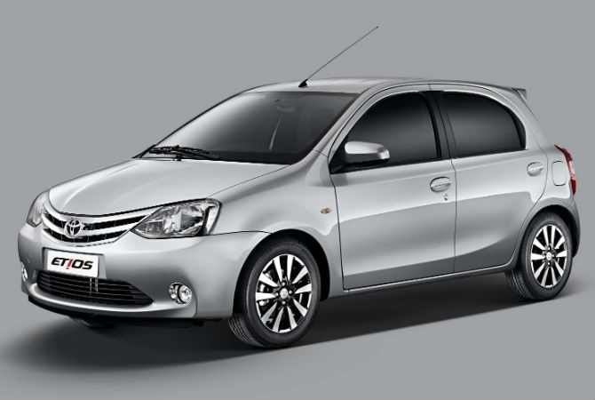 Toyota Etios Platinum está disponível nas versões hatch e sedã - Toyota/Divulgação