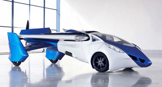 Aeromobil 3.0 tem asas retráteis e pode atingir 200 km/h no ar
