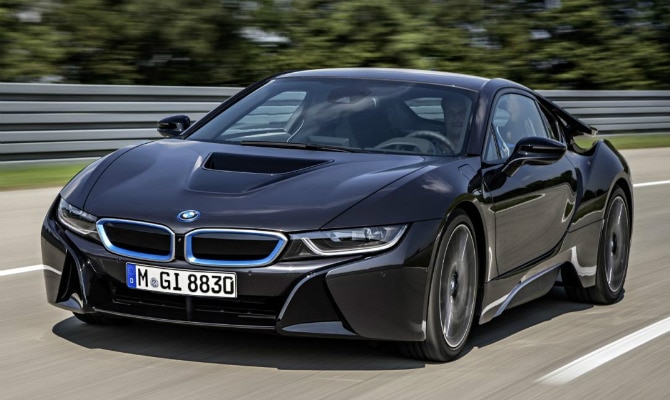 Cupê esportivo i8 pode virar sedã i9 - BMW/Divulgação