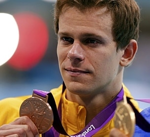 Cesar Cielo fica apenas com o bronze nos 50 metros
