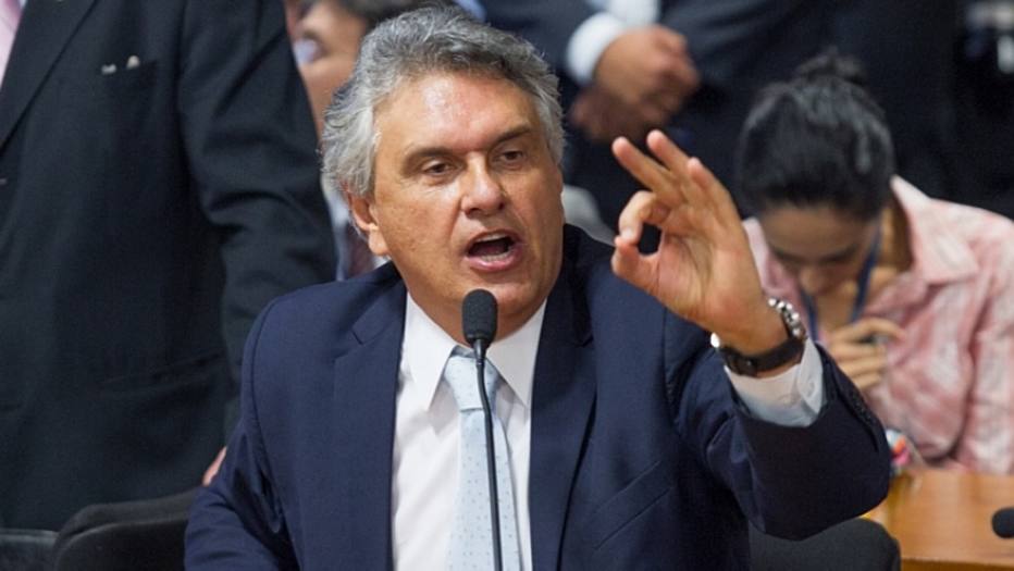 Para Caiado, Temer deveria rever nomea&ccedil;&atilde;o de Moreira Franco