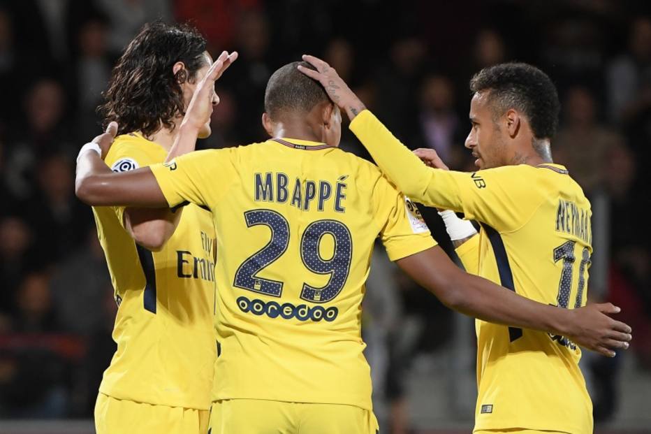 PSG vence quinta seguida no Campeonato Francês