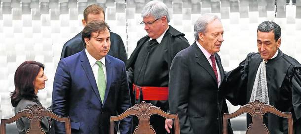 Posse Laurita Vaz
