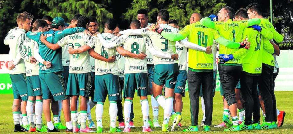 Palmeiras joga contra o Internacional para ganhar e aprender