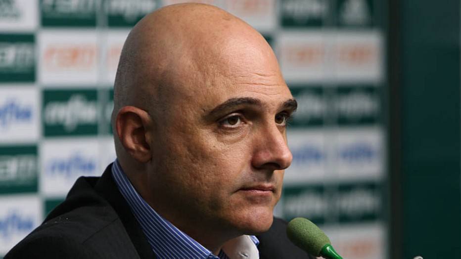 Palmeiras marca audiência com a Conmebol para entregar recurso contra punições