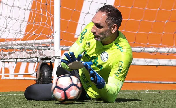 Prass minimiza desvantagem do Palmeiras: 'Temos chance de fazer história se formos à final'