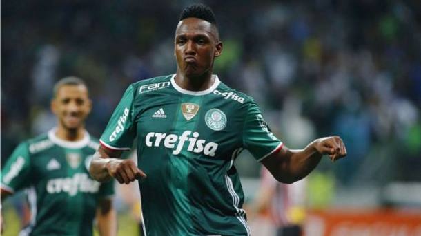 Na mira do Barcelona, Mina deve deixar o Palmeiras em 2017