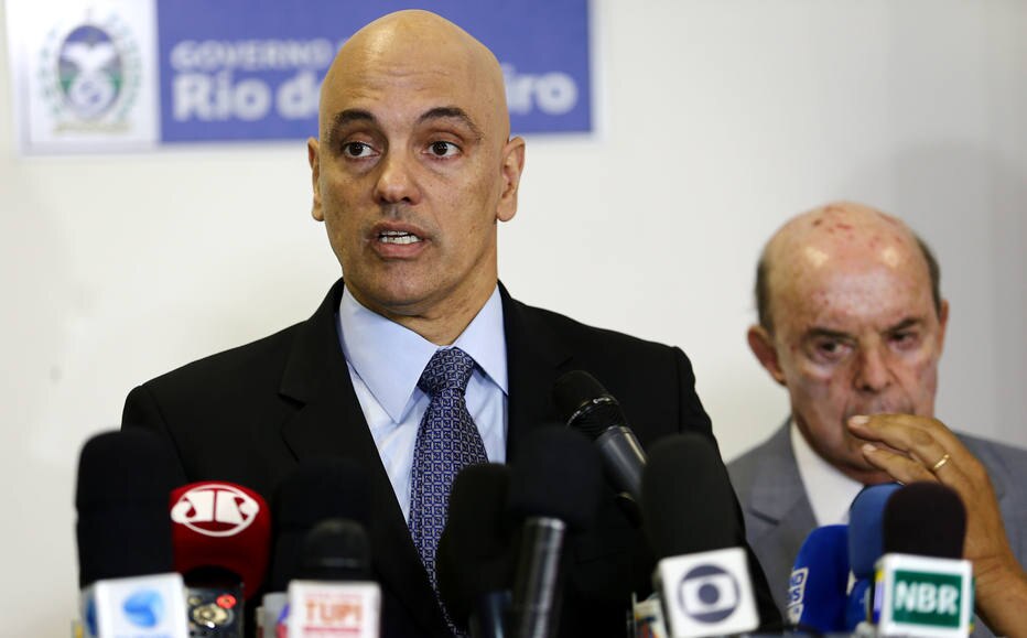 WILTON JUNIOR/ESTAD?O