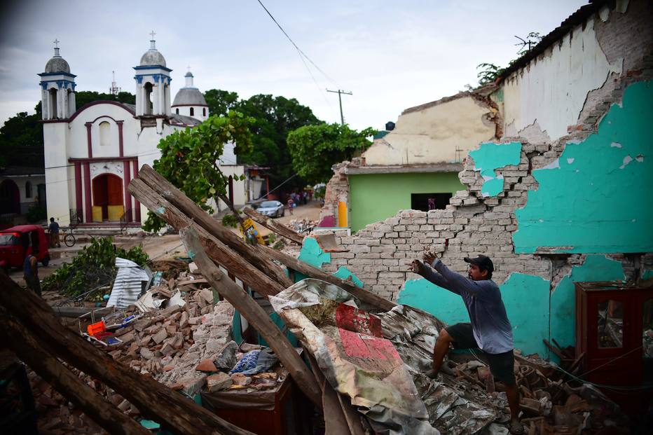 Sobe Para O N Mero De Mortos Em Terremoto No M Xico Internacional