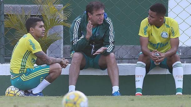 Cuca procura por substituto de Gabriel Jesus durante a Olimpíada