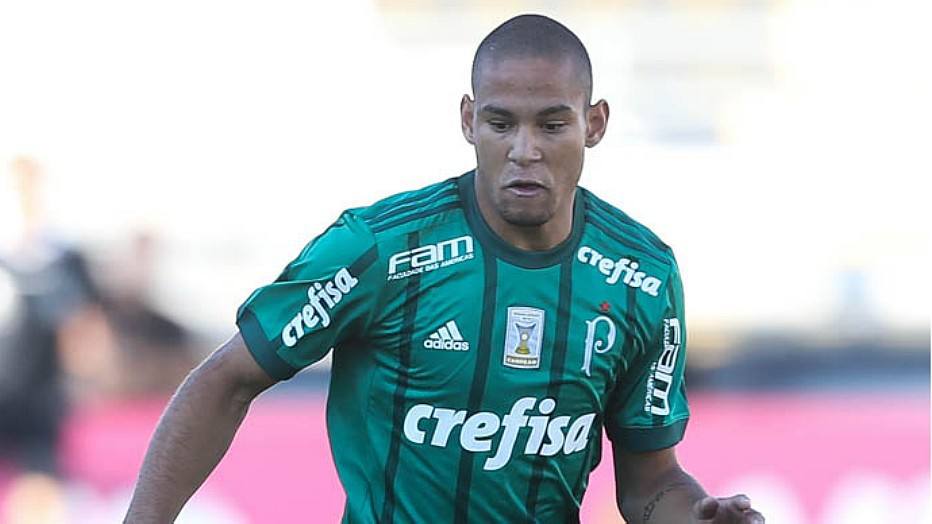 Gabriel Furtado supera distância da mãe e surpreende no Palmeiras por evolução