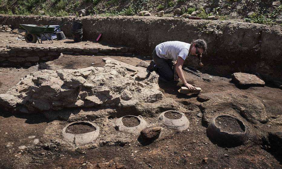 Arqueólogos descobrem ruínas de cidade do Império Romano 1501803015072