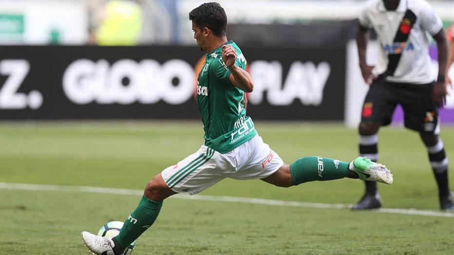 Pênaltis viram drama e Palmeiras perde quase metade das cobranças