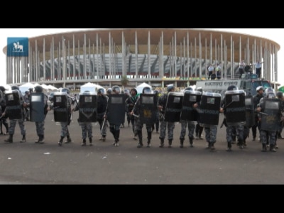 Protestos e vaias marcam in&iacute;cio da Copa das Confedera&ccedil;&otilde;es