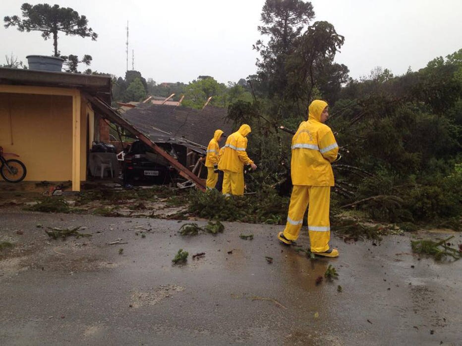 Em Santa Catarina 19 cidades são atingidas por temporal de granizo