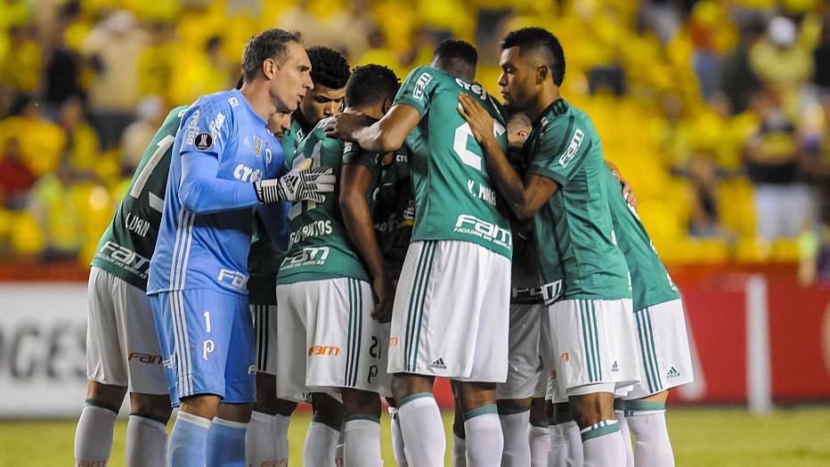 'Daqui um mês, no jogo de volta, estaremos melhores', diz Cuca