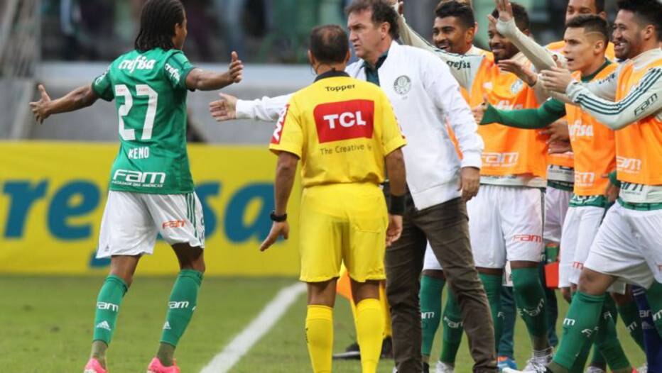 Jogadores do Palmeiras afirmam que vitória restaura tranquilidade