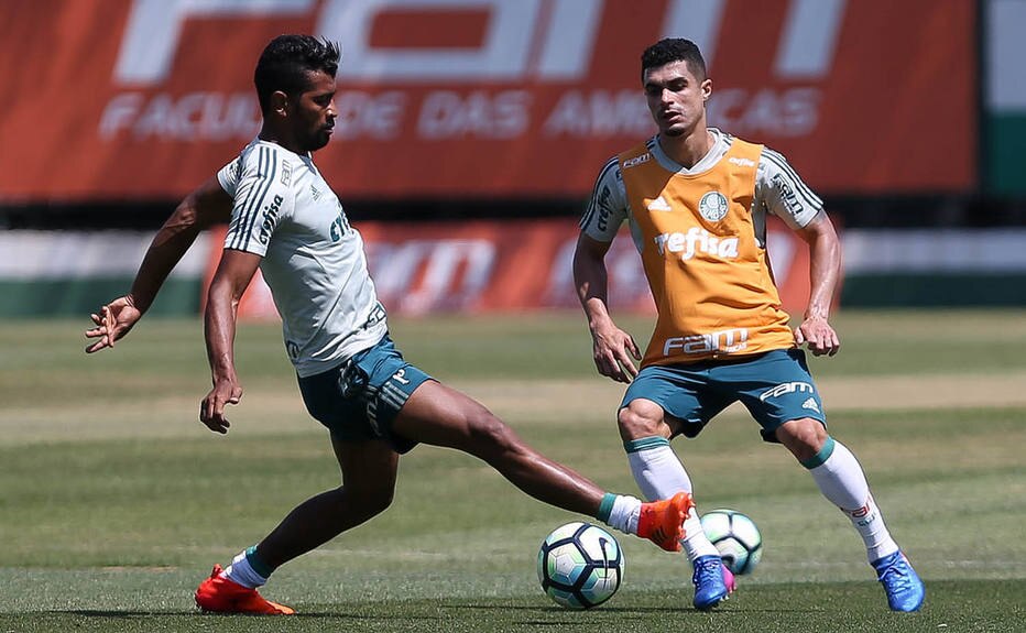 Cuca comanda recreativo no Palmeiras e encerra preparação para duelo com Flu