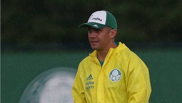 Palmeiras quer testar time da estreia da Libertadores na sexta-feira