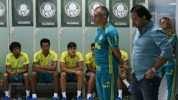 Elenco numeroso desafia Palmeiras na inscrição do Campeonato Paulista