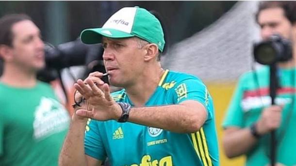 Técnico do Palmeiras prevê time colombiano como rival na estreia na Libertadores