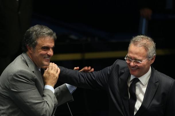 O advogado de Dilma, José Eduardo Cardozo, e o presidente do Senado, Renan Calheiros (PMDB-AL)