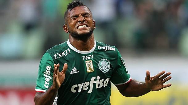 Arrasador em estreias, Borja tem nove gols contra times brasileiros