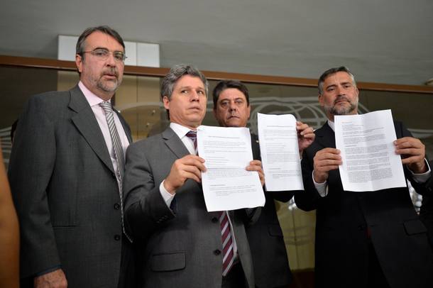 Henrique Fontana, Paulo Teixeira, Wadih Damous e Paulo Pimenta