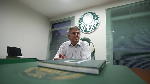 Para defender Mundial do Palmeiras, Nobre diz que Corinthians é bi mundial