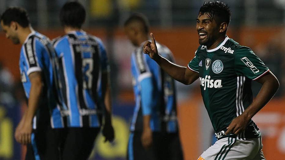 Veja o gol de empate do Palmeiras contra o Red Bull
