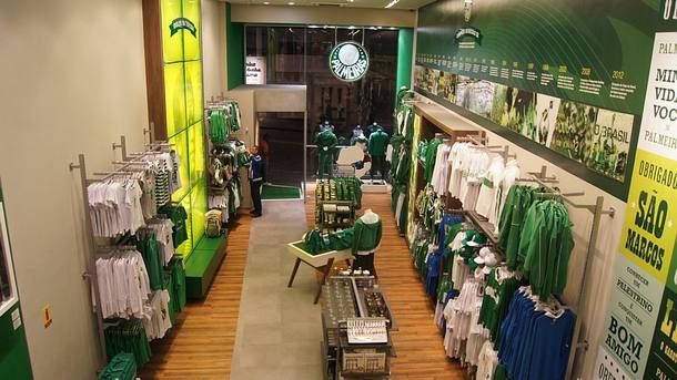 Otimismo de palmeirenses faz clube aumentar vendas de camisas