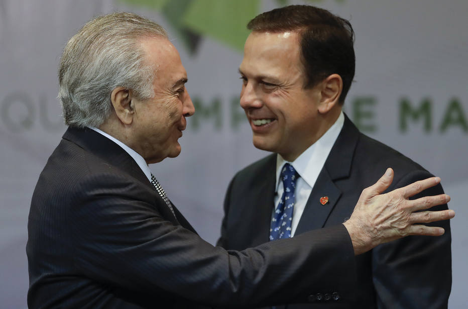 Doria anuncia repasse de R$ 100 mi do governo federal para assistência social