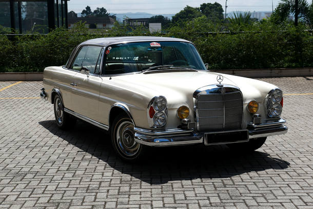 Carro do leitor: Mercedes-Benz 280 SE