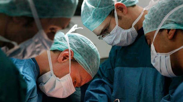 MEC não vai financiar novas bolsas de residência médica em 2017