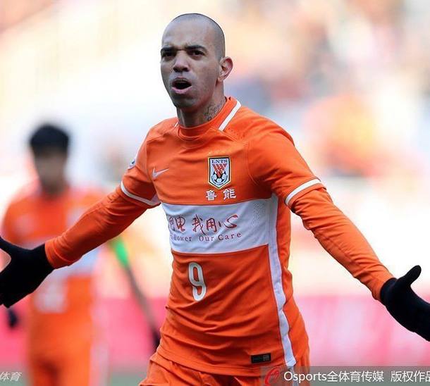 Diego Tardelli e Borja estão na lista para substituir Gabriel Jesus no Palmeiras
