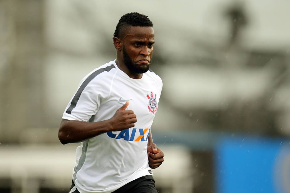 Mendoza segue na reserva após boa atuação contra o Palmeiras