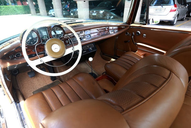 Carro do leitor: Mercedes-Benz 280 SE
