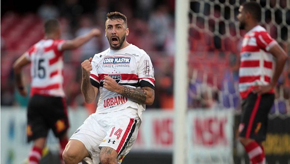Linense arrecada pouco na derrota para o São Paulo no Morumbi