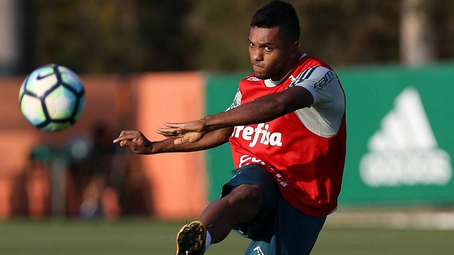 Apesar do alto investimento, Palmeiras consolida artilharia 'dividida'