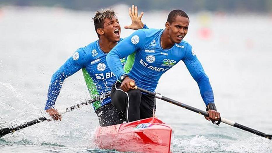 Resultado de imagem para canoagem Erlon de souza