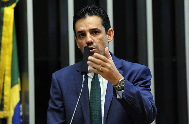 Resultado de imagem para dANIEL cOELHO