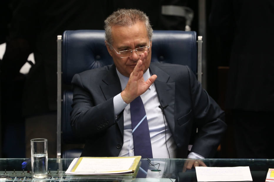 'Exibicionismo da Lava Jato tira prest&iacute;gio do Minist&eacute;rio P&uacute;blico', diz Renan