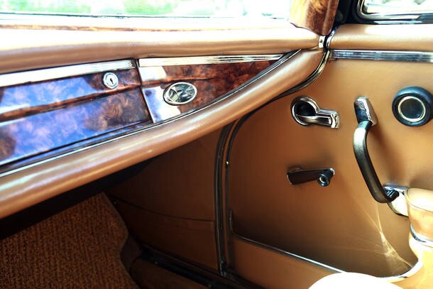 Carro do leitor: Mercedes-Benz 280 SE