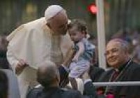 Com as frequentes denúncias de abuso sexual praticado por padres, a maioria com crianças, o papa Francisco criou um tribunal especial para julgar os bispos que, por negligência ou arbitrariedade, não investiguem os abusos de crianças dentro da Igreja. 